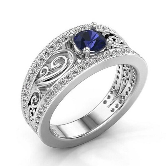 New Vintage 925 Silver Blue Sapphire Ring - Picture 2 of 3